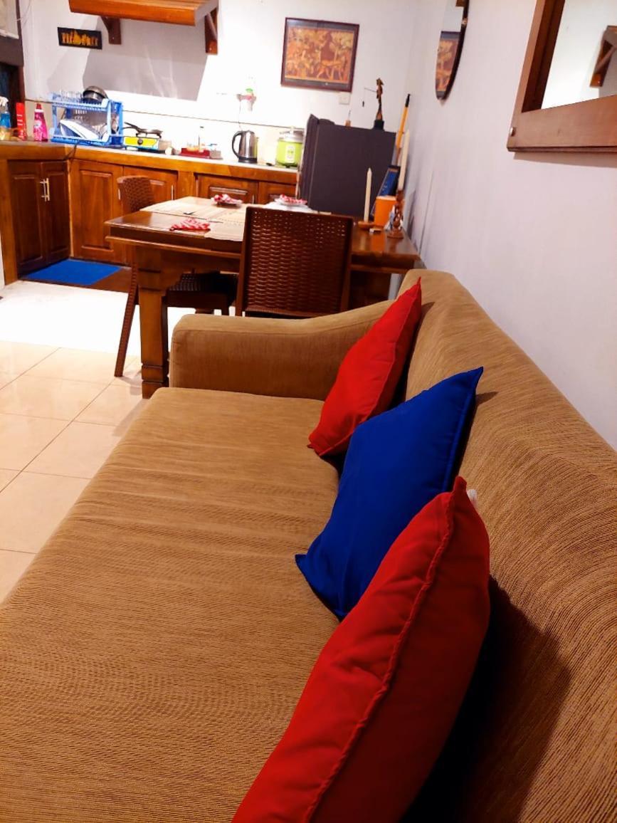 Golden Villa Kandy - "Free Pickup From Kandy " Luaran gambar